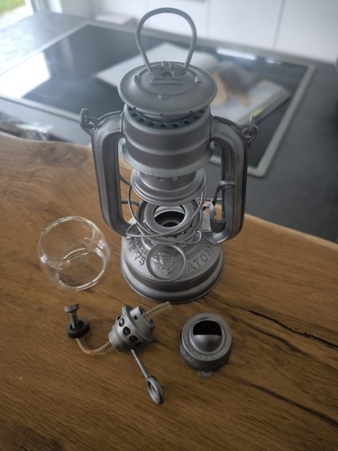 Feuerhand atom sturmlaterne - feuerhand,