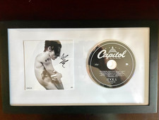 Yungblud Autographed Signed