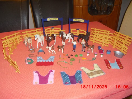 Schleich pferde koppel - ,