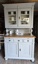 Antikes Küchenbuffet