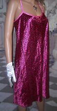 Zuckersüßes hochglänzendes Pin Up Satin Sissy Negligee Gr. 44 Herzchen (lg35)