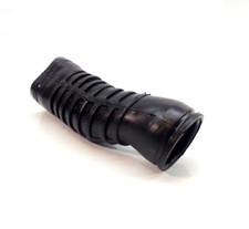 Ansaugschlauch Luftkasten zu