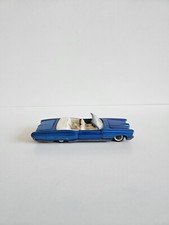 Siku V262 Pontiac Bonneville Cabrio blau / rote Lichter mit Hund 