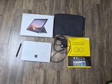 Microsoft Surface Pro 7 i5 8GB 128GB SSD + Surface Pen + Tasche + Zubehör