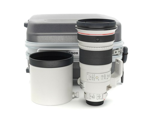 Canon 300mm is - canon, l
