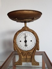 Waage im Jugendstil