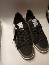 angesagte coole Sneakers v