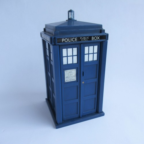 Vintage doctor who tardis - vintage,