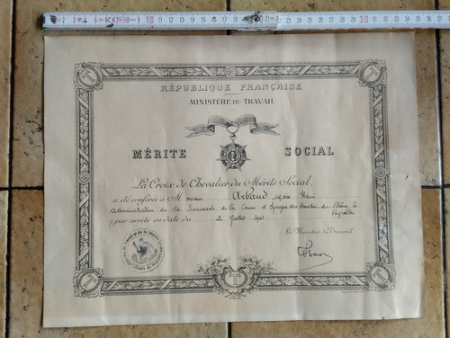Orden frankreich urkunde - orden,