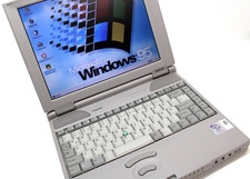 Windows 95 Retro Laptop