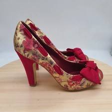 Golden Party Pumps Heels