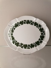 Meissen Tablett im Dekor Weinlaub Pfeifferzeit Breite 26,8cm 2 Sstr.