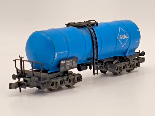 Spur kesselwagen - spur, n