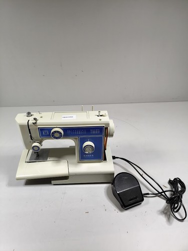 Vintage nähmaschine - vintage,