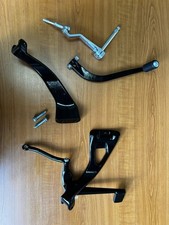 Fußrastenanlage Harley Davidson M8 Fat Bob Street Softail Standart