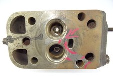 Zylinderkopf (defekt hat Risse) MWM KD 211 Motor Fendt Dieselross F17 Traktor