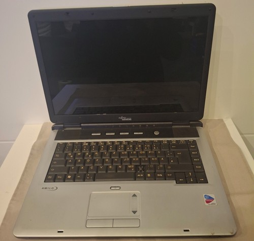 Fujitsu siemens amilo m1437g - siemens,