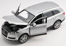 BLITZ VERSAND Audi Q7 silber /