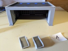 H0 HO 1:87 Gebäude Hangar LKW Fahrzeuge  Bausatz (4) sw gr
