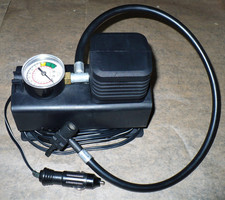 Hochleistungs-Kleinkompressor 12V - mit Manometer