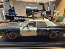 1:18 ERTL Joyride 1974 Dodge Monaco Blues Brother Bluesmobile OVP Diecast