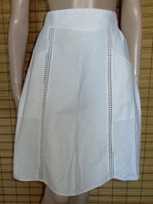 WEISSE HALBSCHÜRZE -