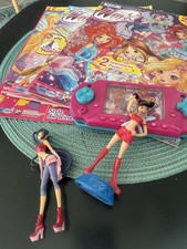 Winx Club **kleines Paket ** 3 Magazine**2 Figuren Musa **1 Spiel