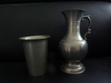 Zinn Krug + Becher Zinn Vase Kanne