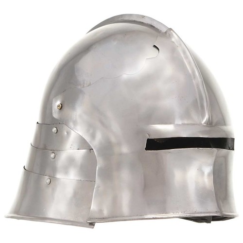 Mittelalterlicher ritterhelm - mittelalterlicher,