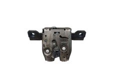 Lock tailgate tailgate lock