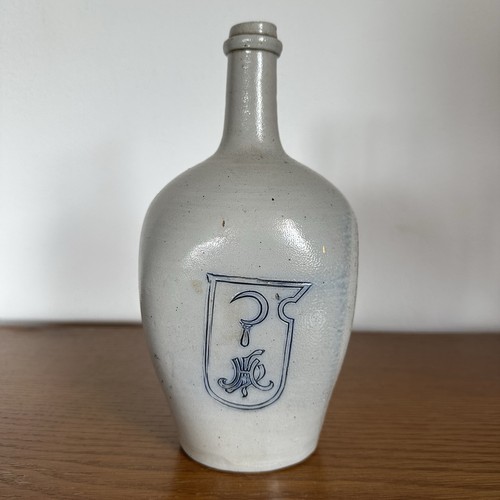 Antike steinzeug flasche - antike,