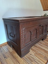 Antike Truhe um 1800 Eiche