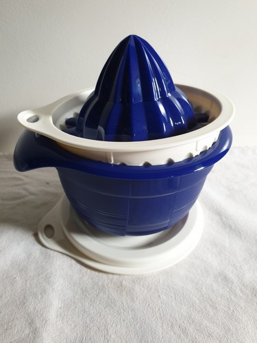TUPPERWARE