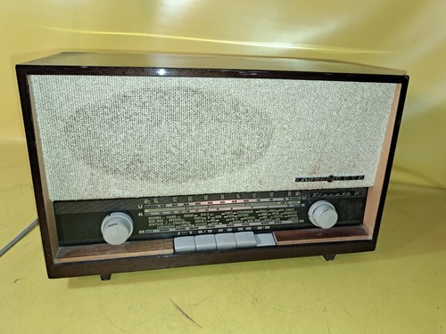 Vintage röhrenradio radio - vintage,
