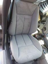 Sitze Satz vorne/hinten rechts+links Mercedes Benz W210, Hellgrau, 132000 km.