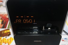 Philips DC315 Wecker, Radio