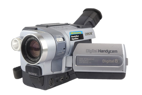 Sony dcr trv245e - pal, digital