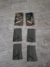 Aufschiebeschlaufen Gefreiter Schwarz/Oliv und Tarndruck Dienstgradabzeichen