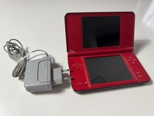Nintendo DSi XL Super Mario Bros. 25th Anniversary Edition + Ladekabel