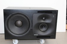 2x GENELEC 1037B aktive Studiolautsprecher