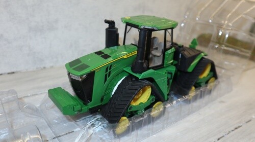 Britains ertl 45774 32 - britains, in