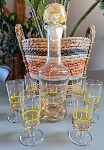 Ddr glaskaraffe mit gläsern - ddr,