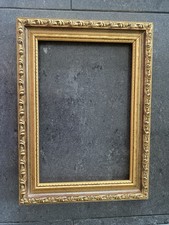 Antiker Holzbilder Rahmen, Goldfarbig, geschnitzt, ohne Glas, 24,5 b x 18 h cm