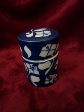 "Gallo Design" Deckeldose aus dem Hause Villeroy & Boch * Dekor CAMELIA *