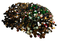 3 kg Knöpfe Konvolut - viele Farben u. Größen, Zufallsmischung neue und alte