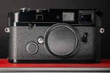 Leica black paint - leica,