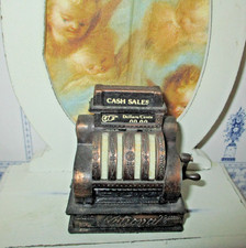 Allerliebste kleine Metall Kasse mit Kurbel u Schublade für alten Kaufmannsladen