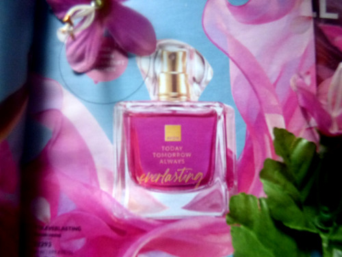 Avon tta - -,