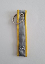 Lufthansa Upcycling Collection Schlüsselanhänger / SEHR SELTEN !