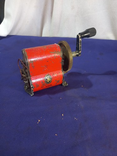Vintage handkurbel generator - vintage,